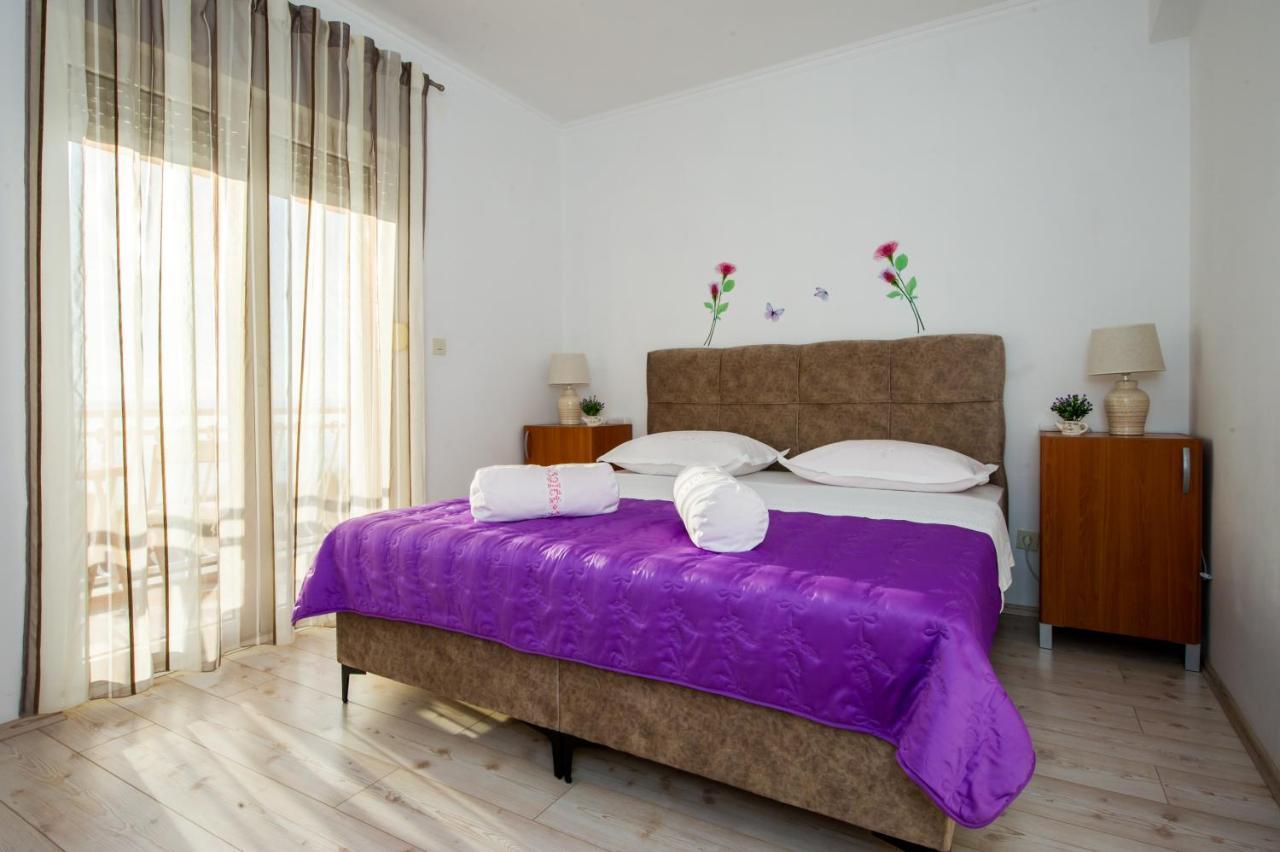 Nino Apartment