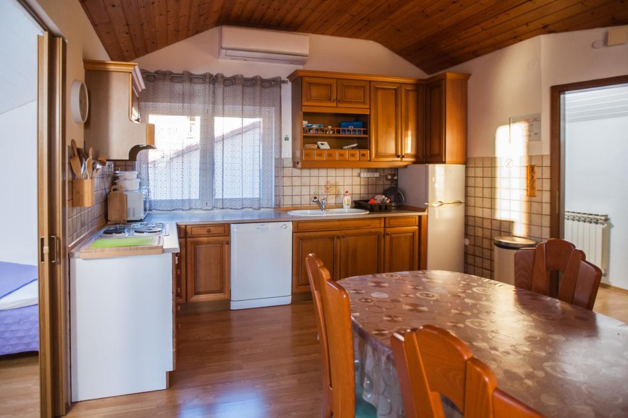Nino Apartment Podstrana