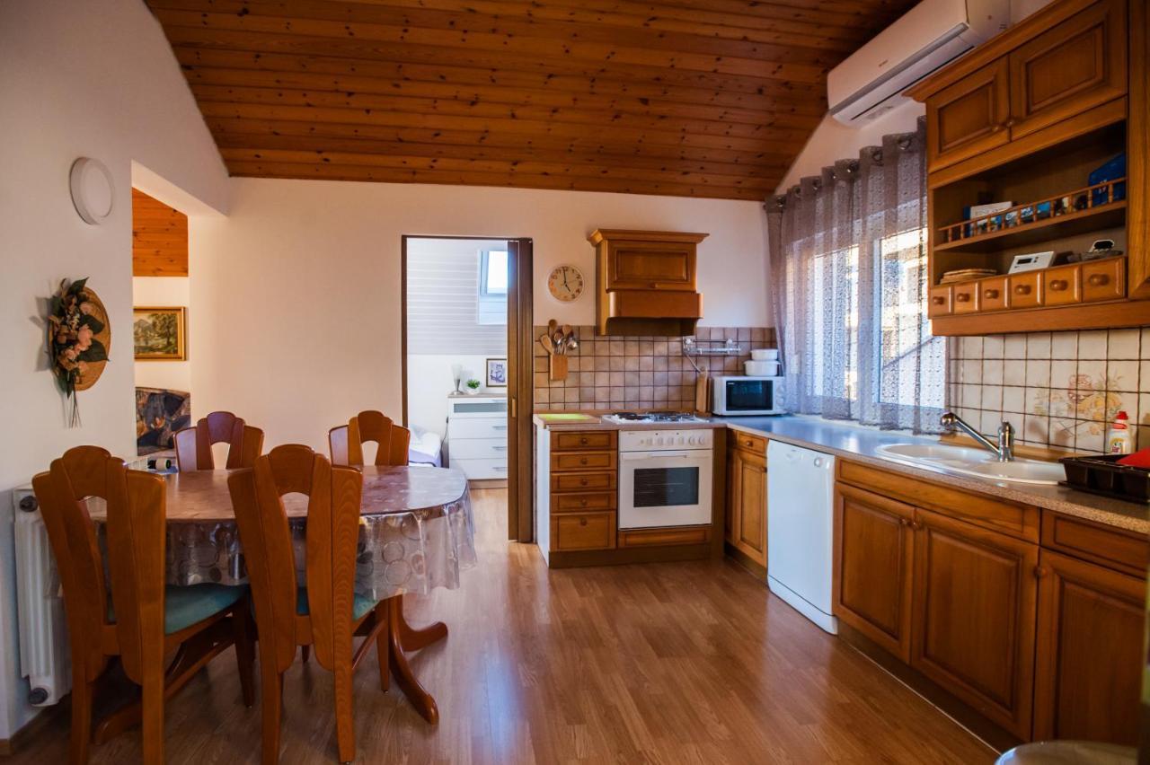 Apartment Nino *