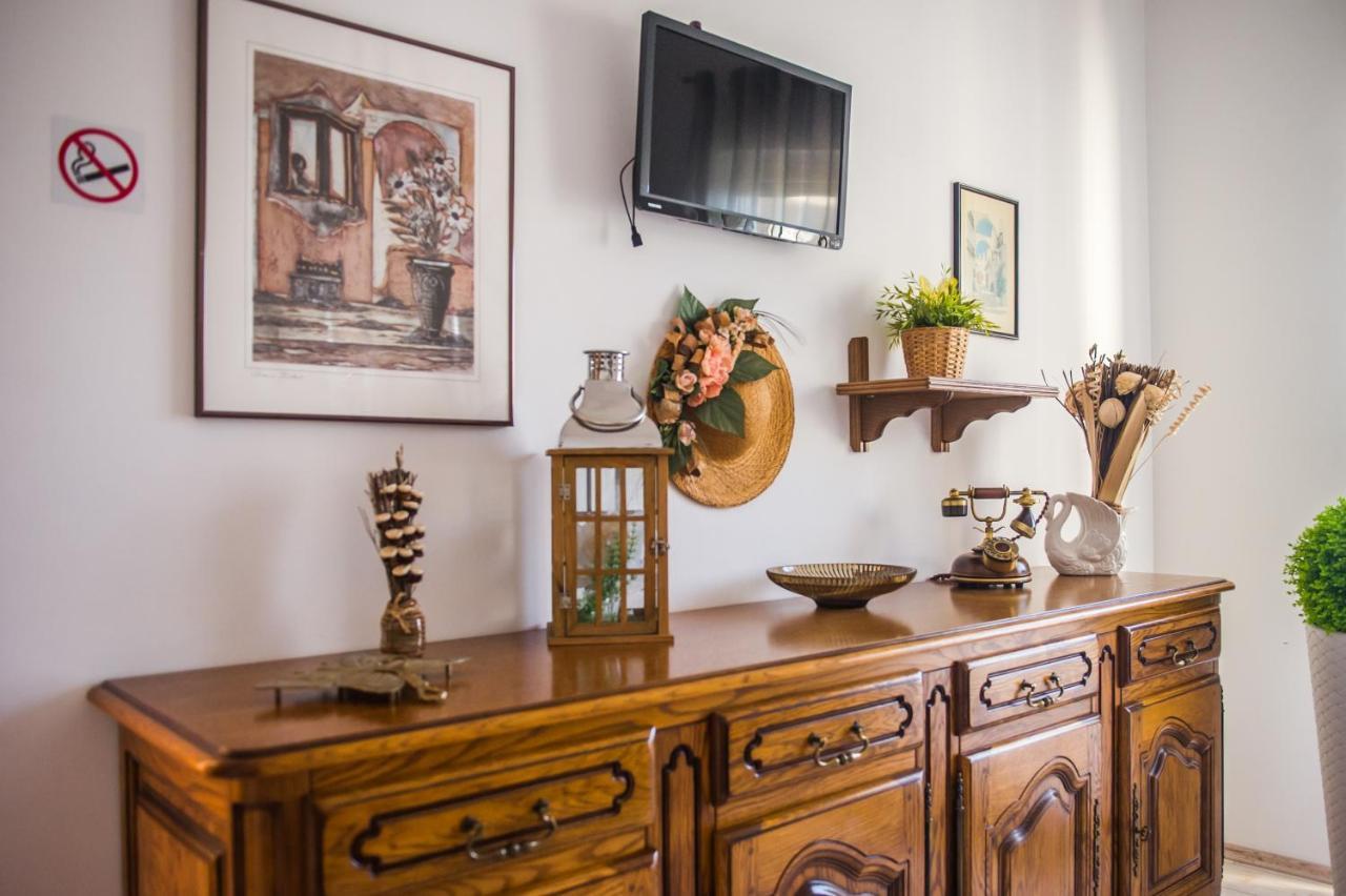 Nino Apartament