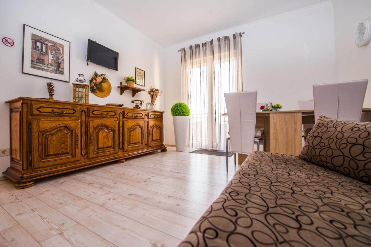 Apartament Nino *