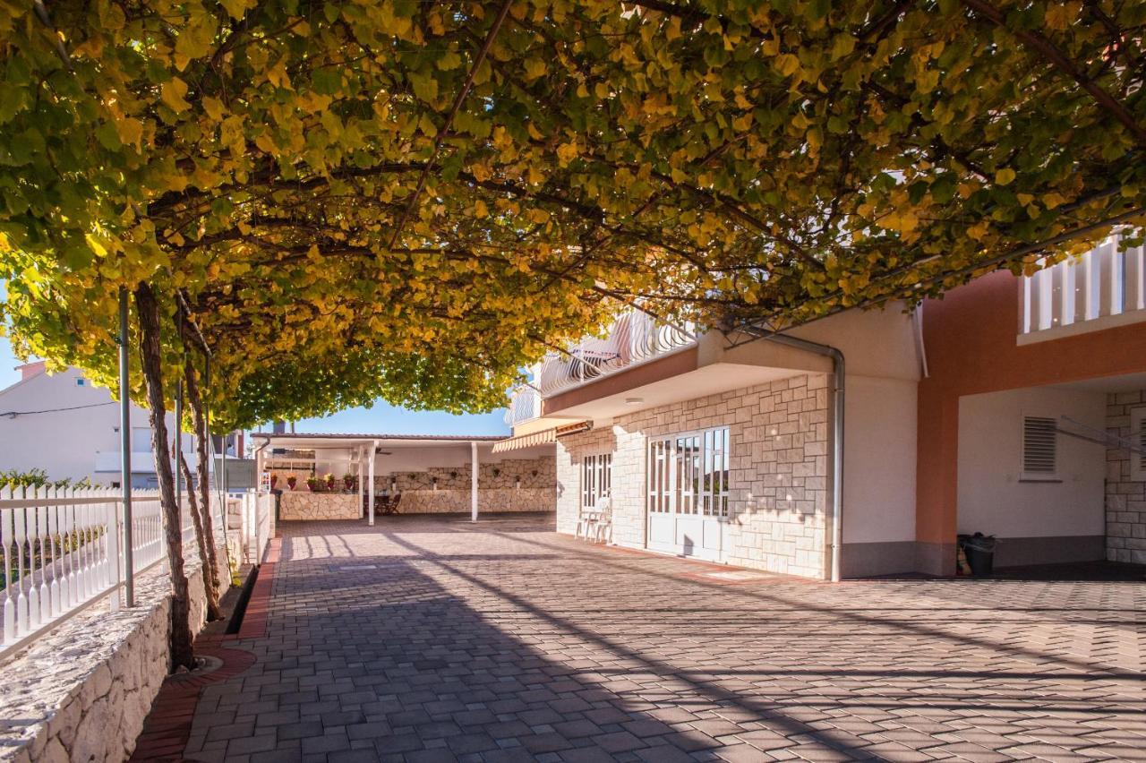 Apartament Nino *