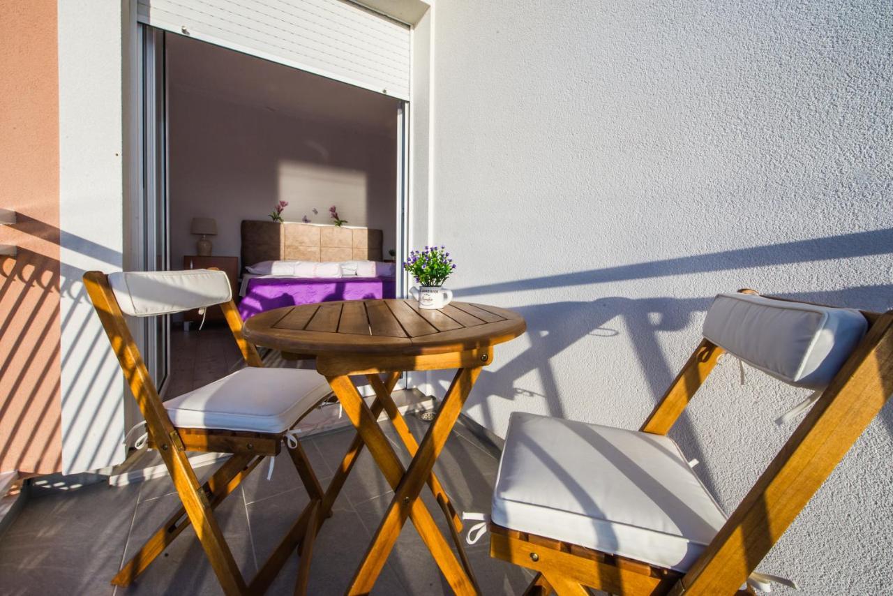 Nino Apartament